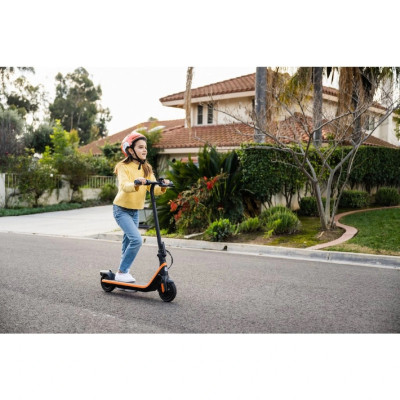 Ninebot eKickScooter C2